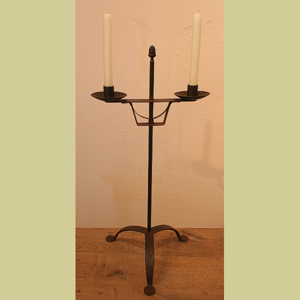 Adjustable Period Style Candleholder
