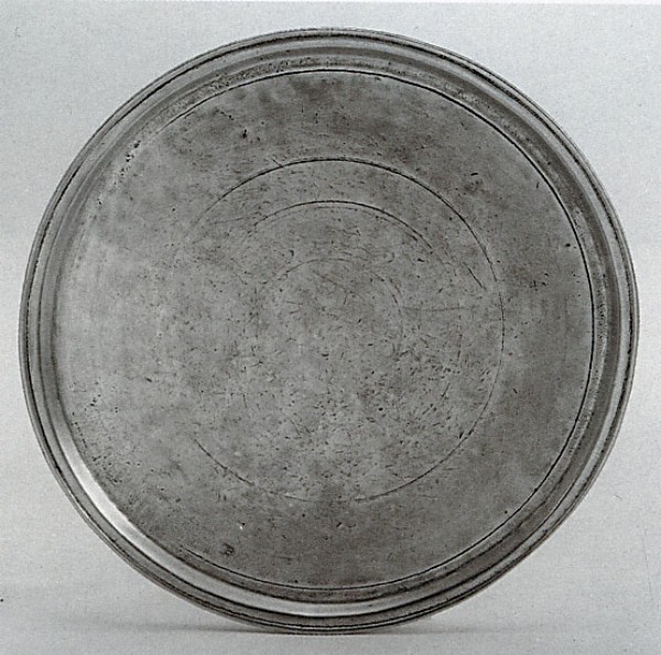 Traditional pewter tray